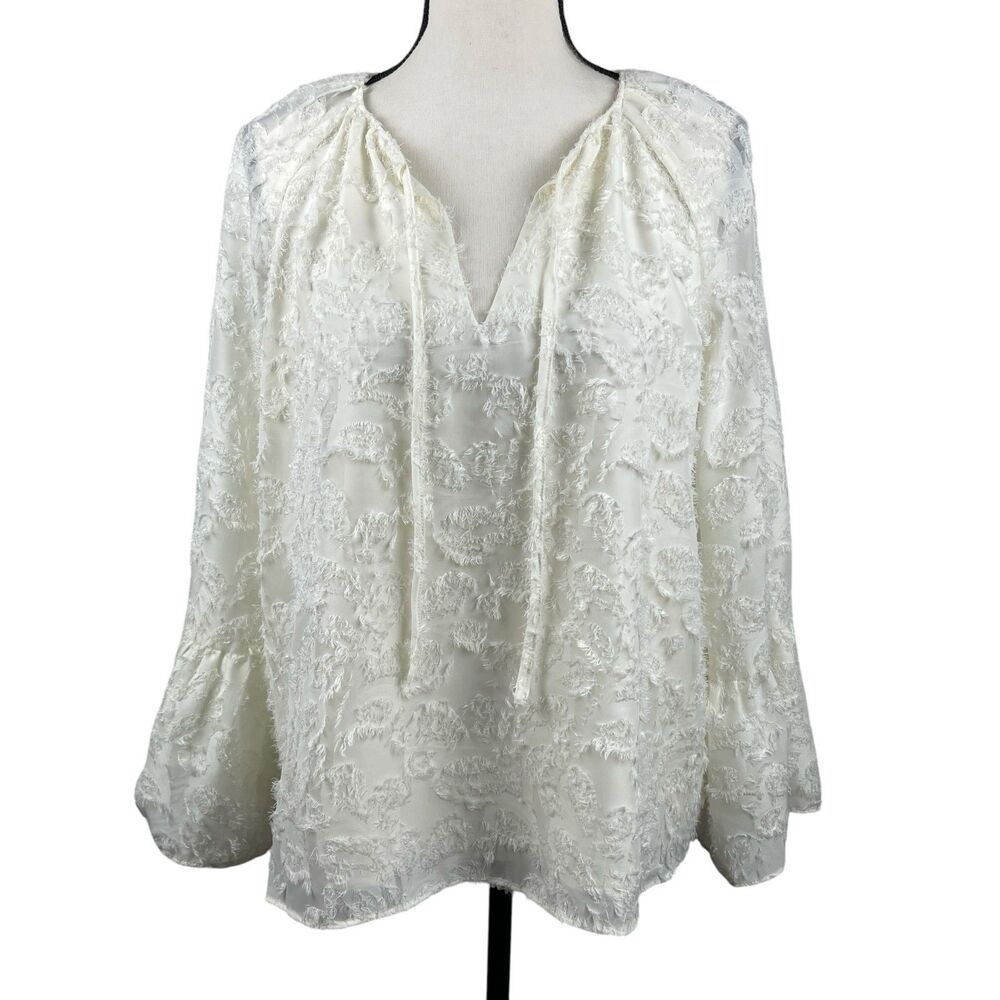 Nordstrom Rack Women's Blouse XL Ivory Textured Bell Sleeve Boho Tie V-Neck Top